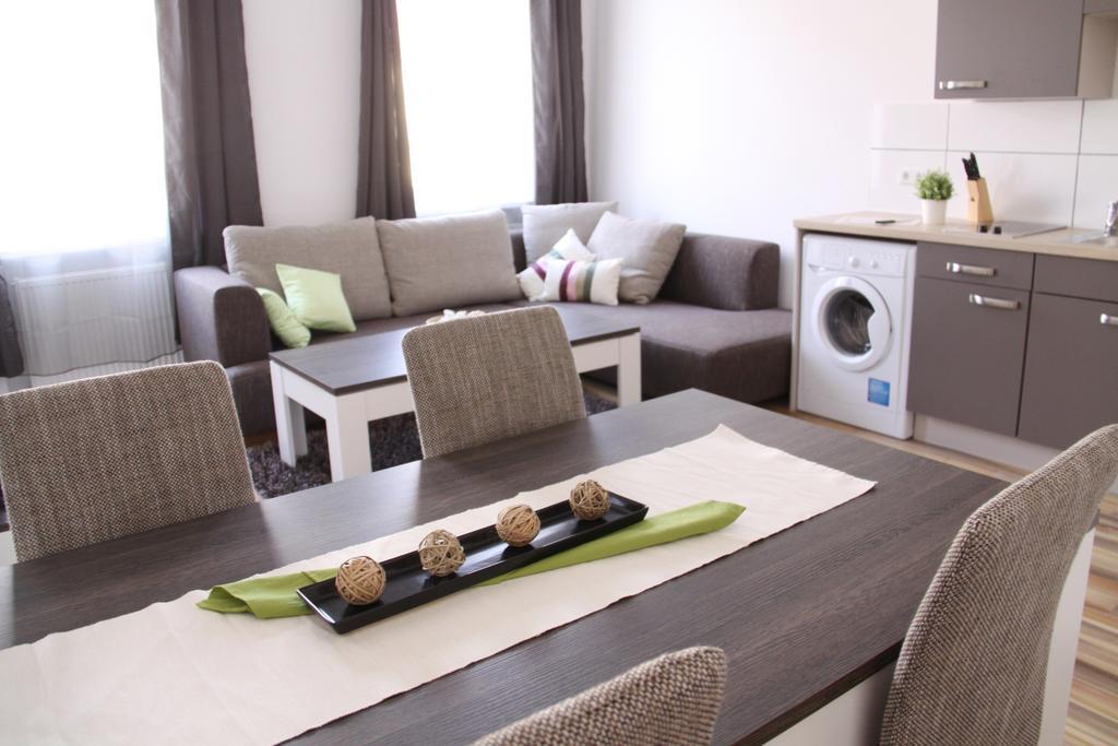 Apartment Huglgasse Wien Eksteriør billede