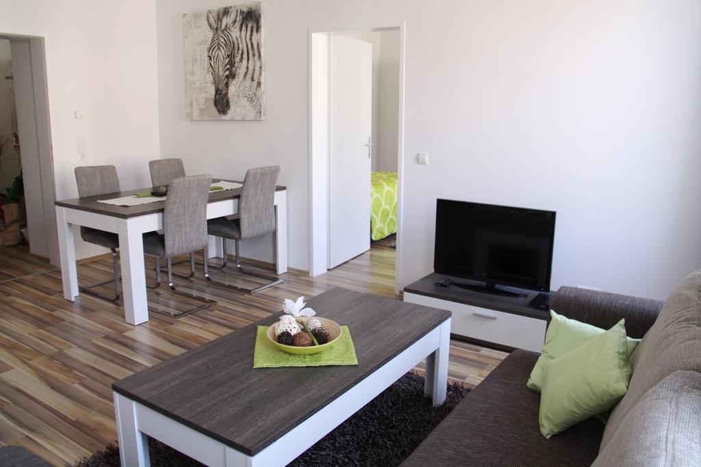 Apartment Huglgasse Wien Eksteriør billede